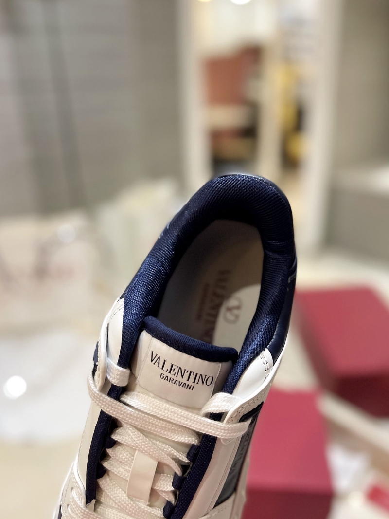 Valentino Sneakers